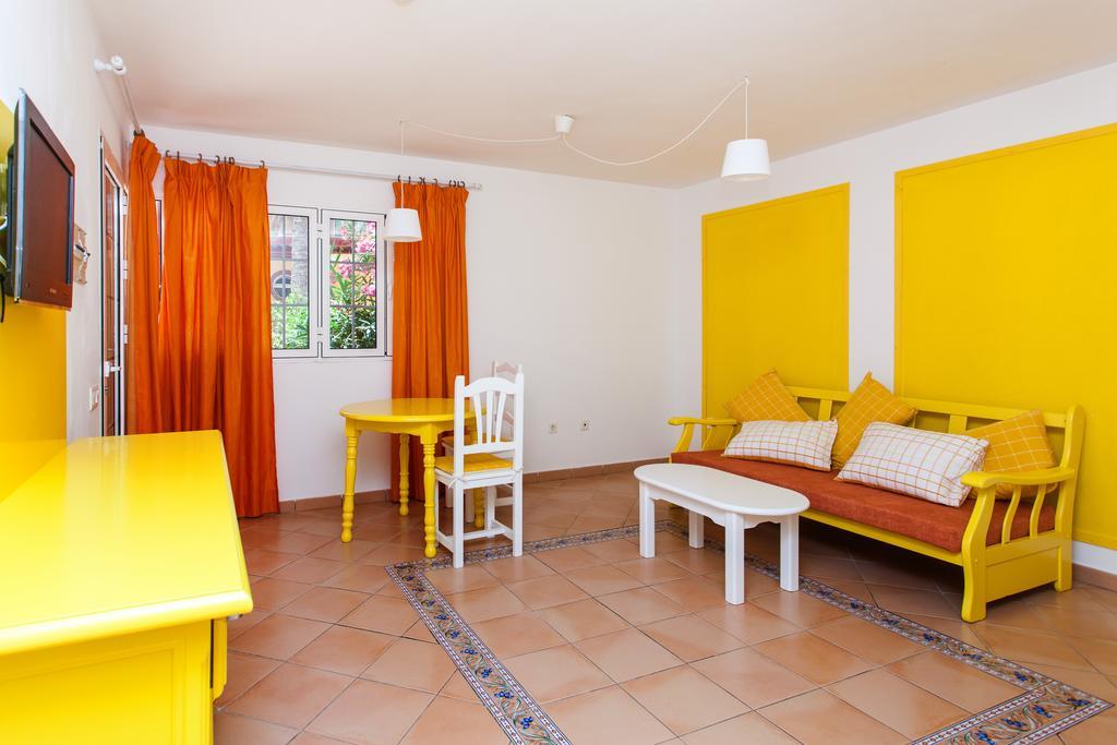 Apartamentos Maxorata Beach Corralejo Bagian luar foto