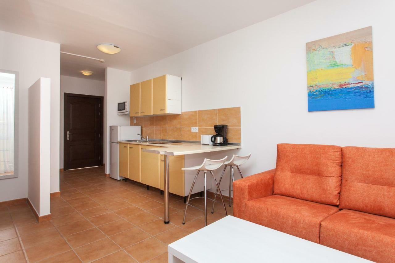 Apartamentos Maxorata Beach Corralejo Bagian luar foto